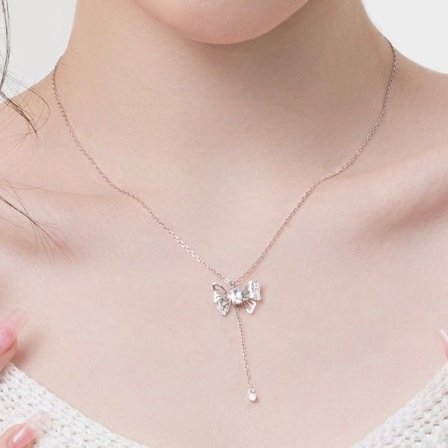 FLYING BUTTERFLY NECKLACE(925 sterling silver)