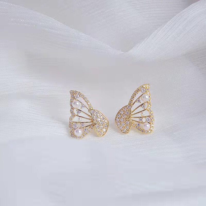 BUTTERFLY EARRINGS - STAY FANCY