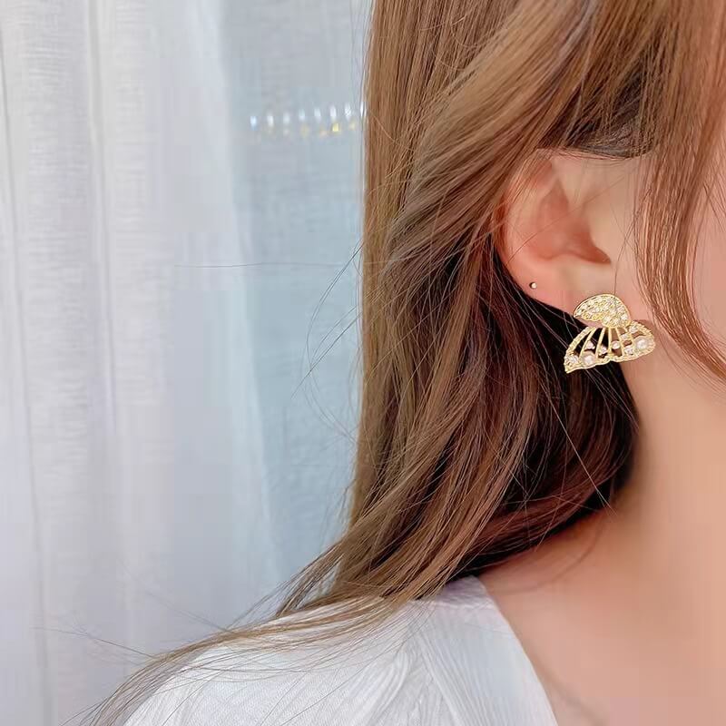 BUTTERFLY EARRINGS - STAY FANCY