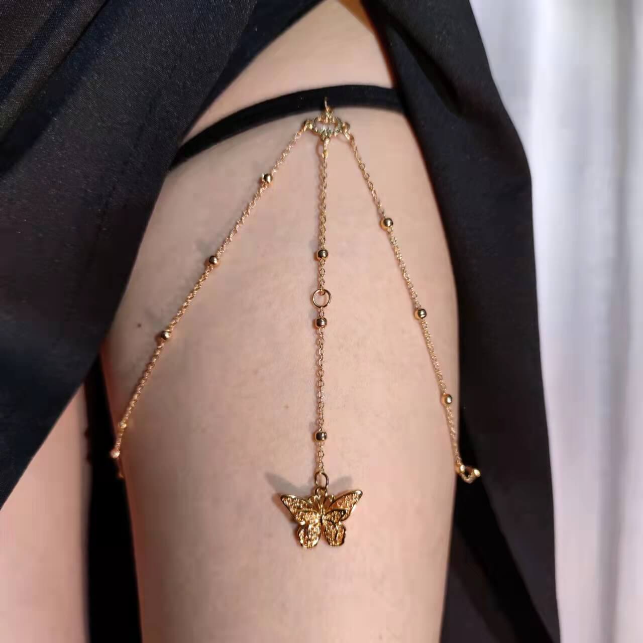 BUTTERFLY LEG CHAIN - STAY FANCY