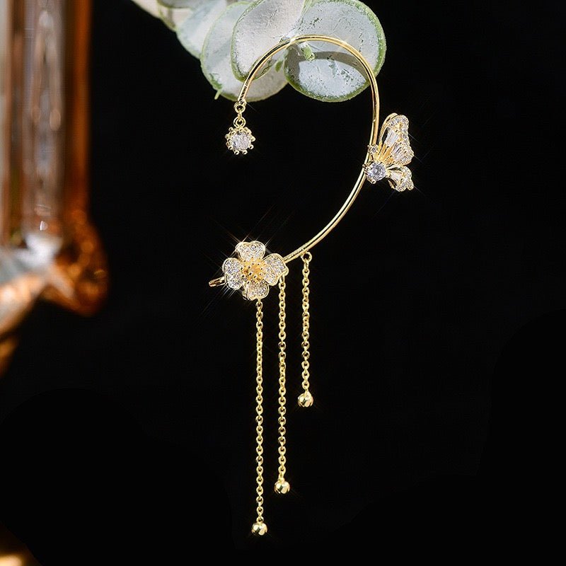 BUTTERFLY LOVER EAR CUFF - STAY FANCY