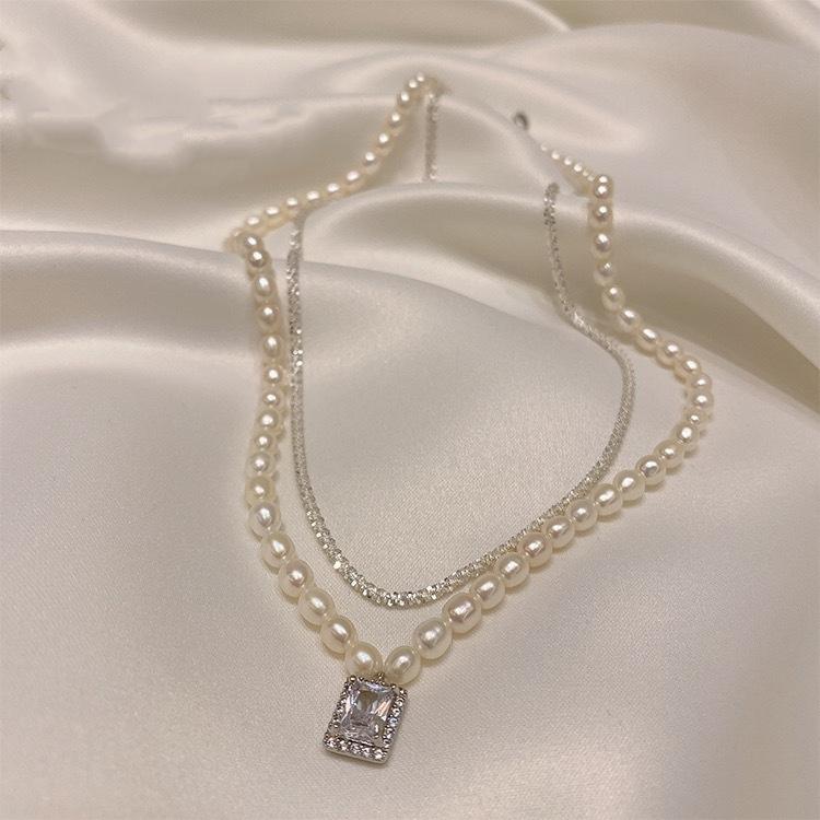CRYSTAL PEARL NECKLACE SET - STAY FANCY