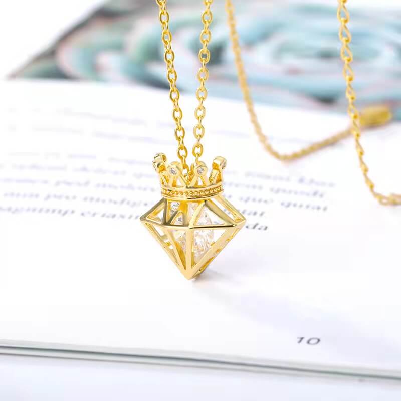 DIAMOND CROWN NECKLACE - STAY FANCY