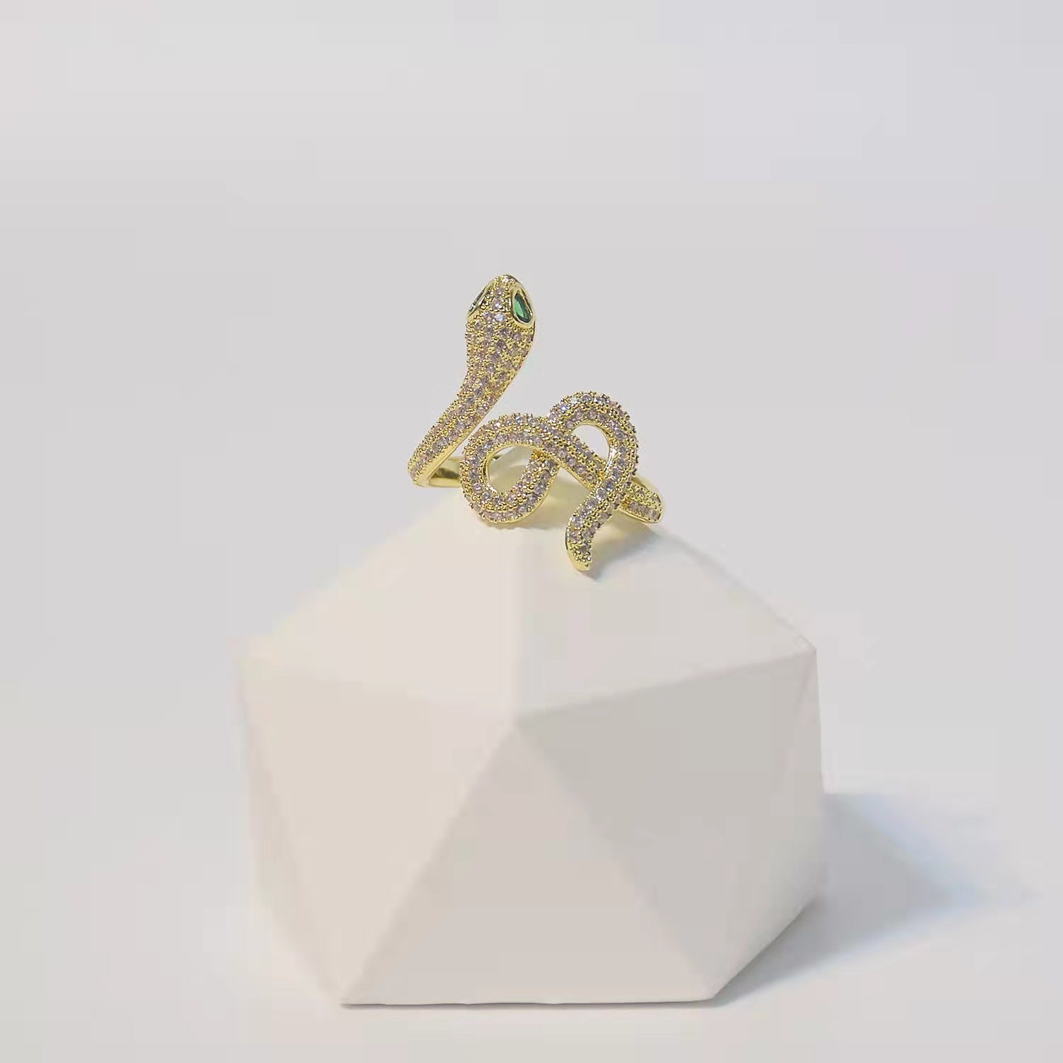 DIAMOND SNAKE RING - STAY FANCY