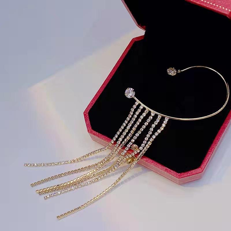 DIAMOND TASSEL EAR CUFF - STAY FANCY