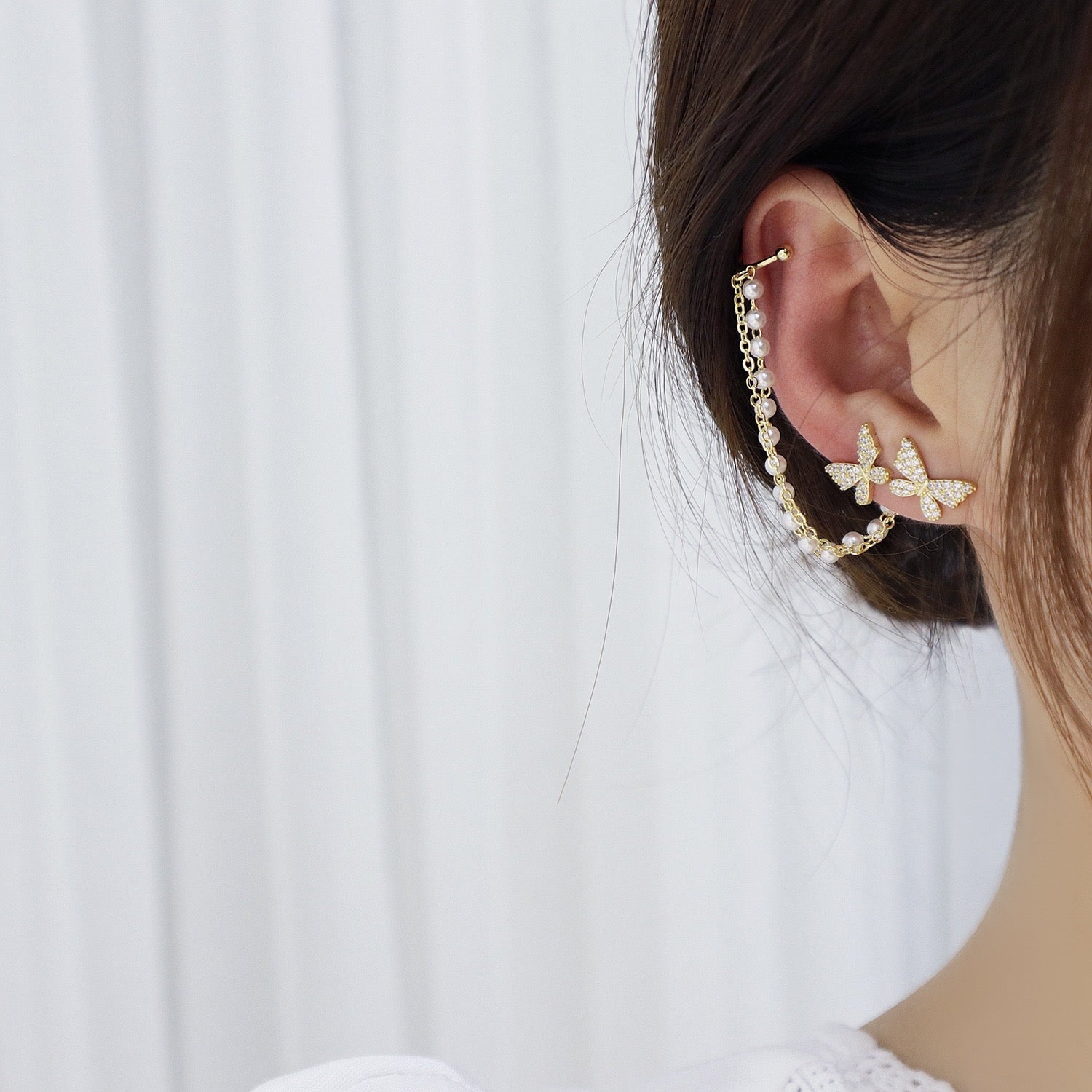 ELEGANT BUTTERFLY EAR CUFF - STAY FANCY