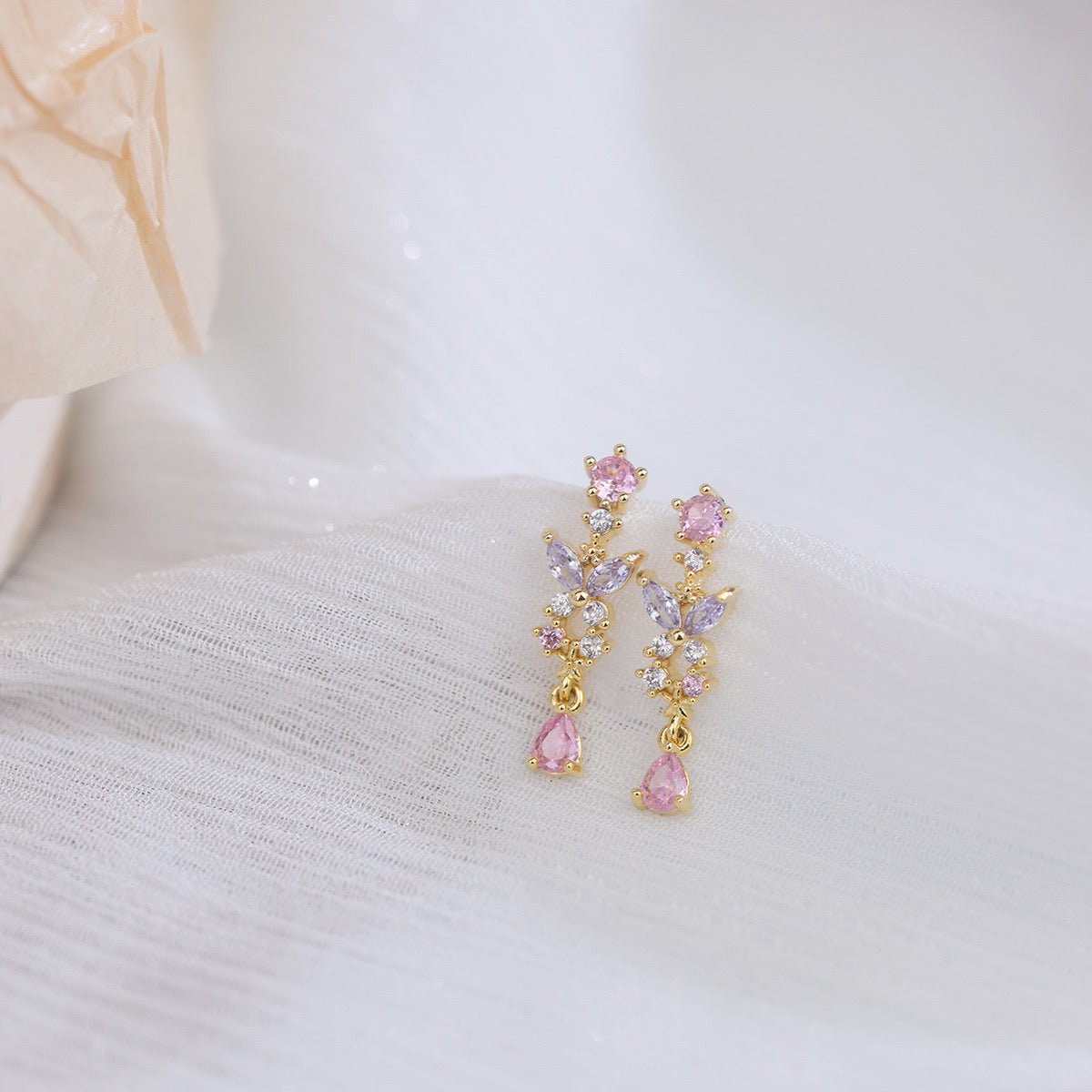 FANTASY BUTTERFLY EARRINGS - STAY FANCY