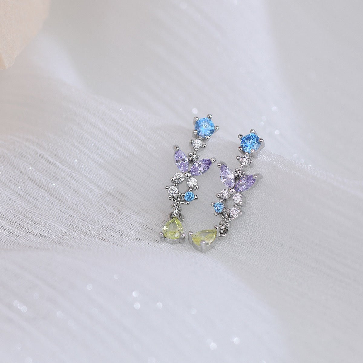 FANTASY BUTTERFLY EARRINGS - STAY FANCY