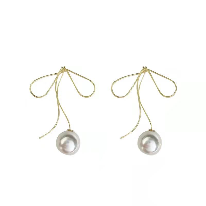 GOLD BOW WITH PEARL EARRINGS - STAY FANCY