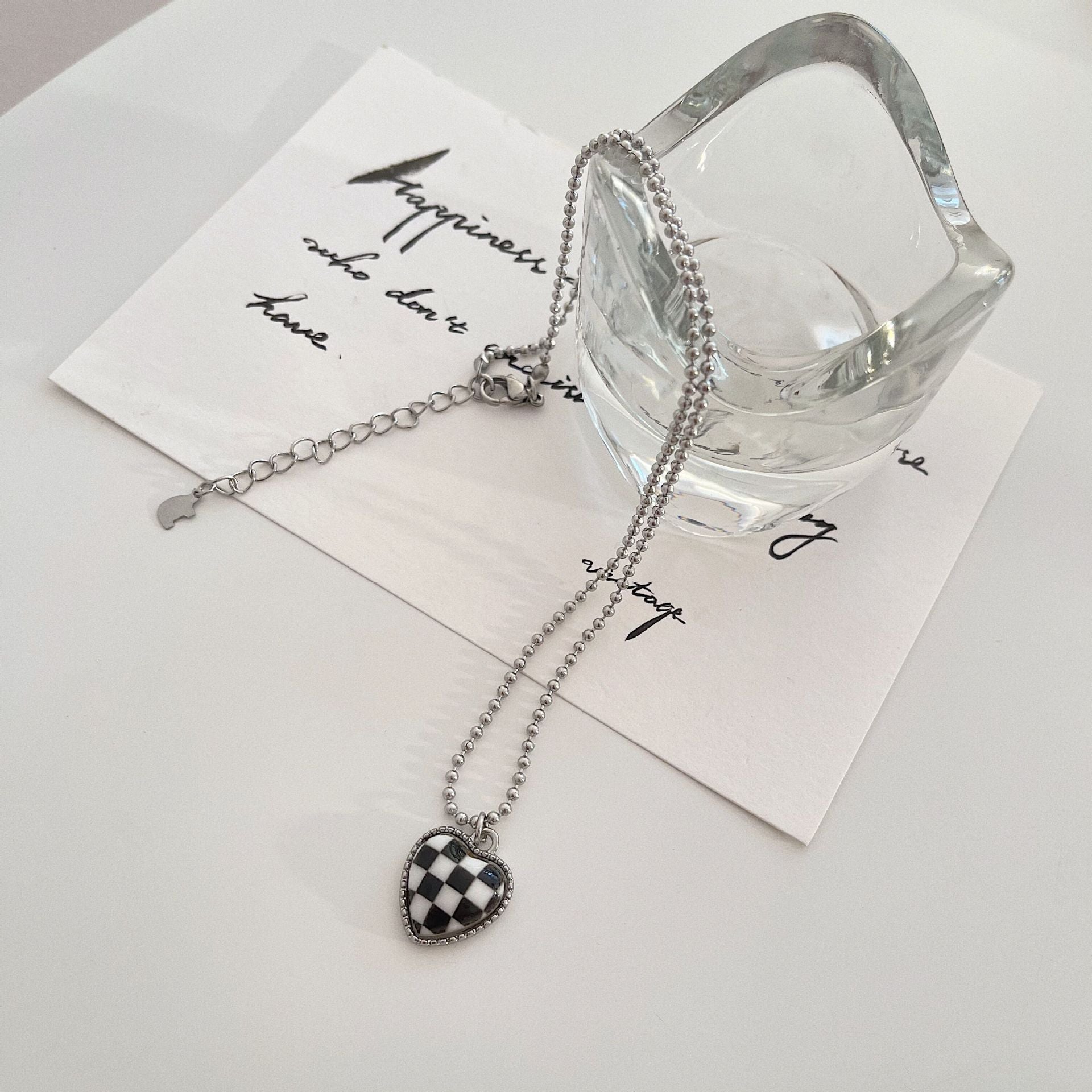 PLAID HEART NECKLACE - STAY FANCY