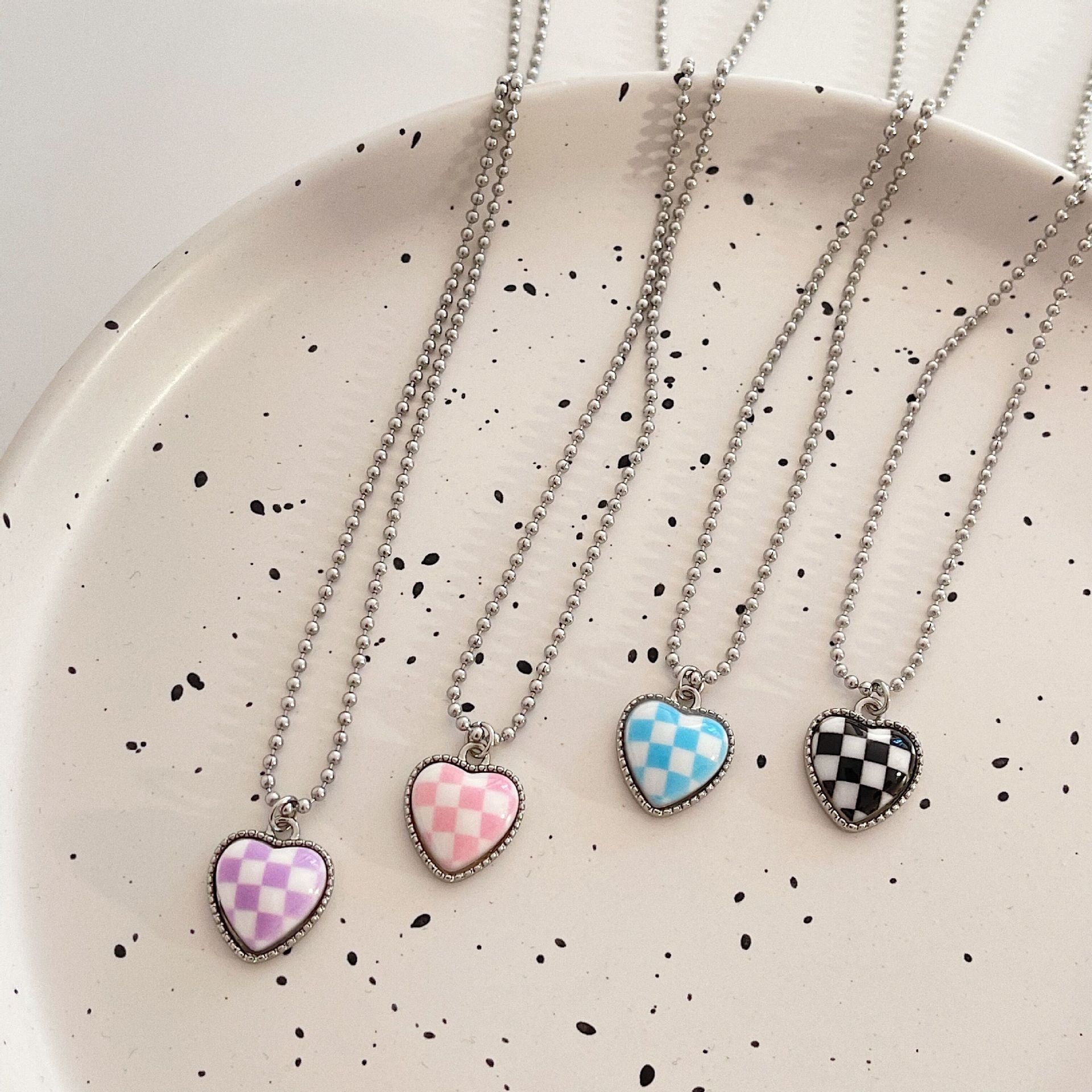 PLAID HEART NECKLACE - STAY FANCY