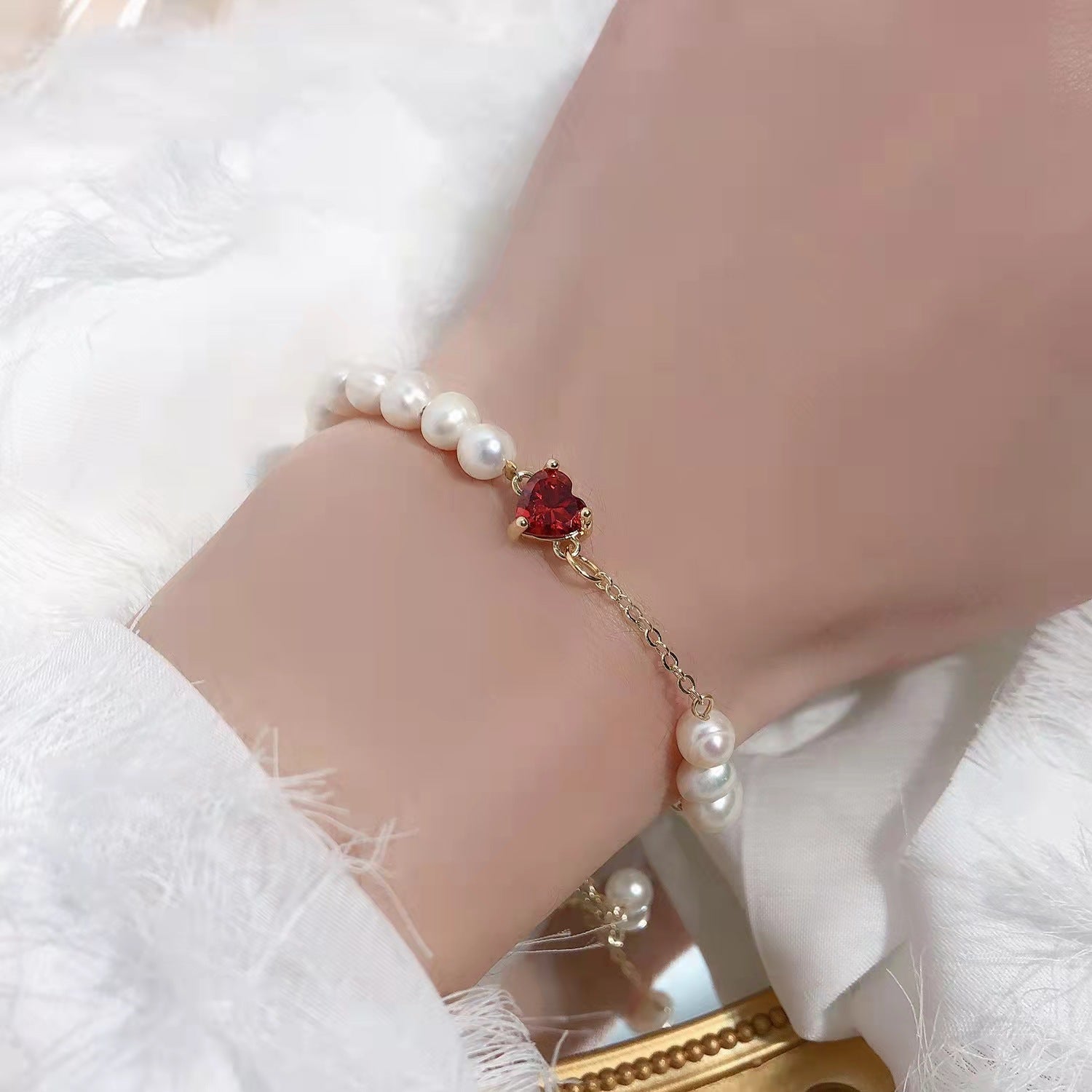 RED QUEEN SET - STAY FANCY