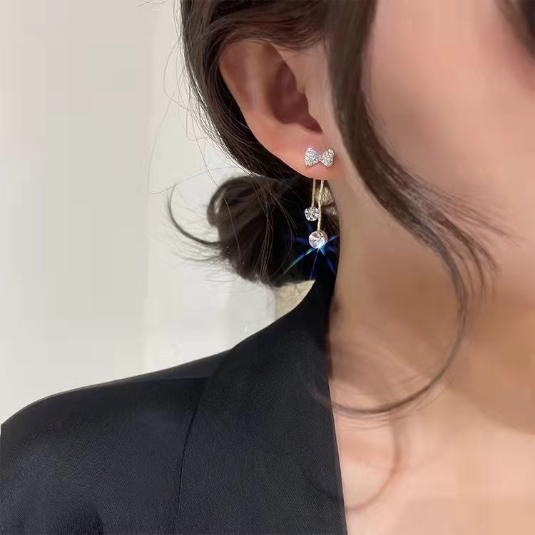 SHINY BOW EARRINGS - STAY FANCY
