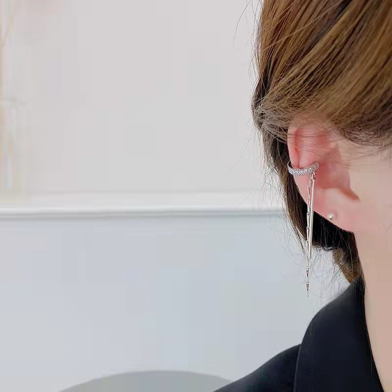 SHINY DIAMOND EARCUFF - STAY FANCY