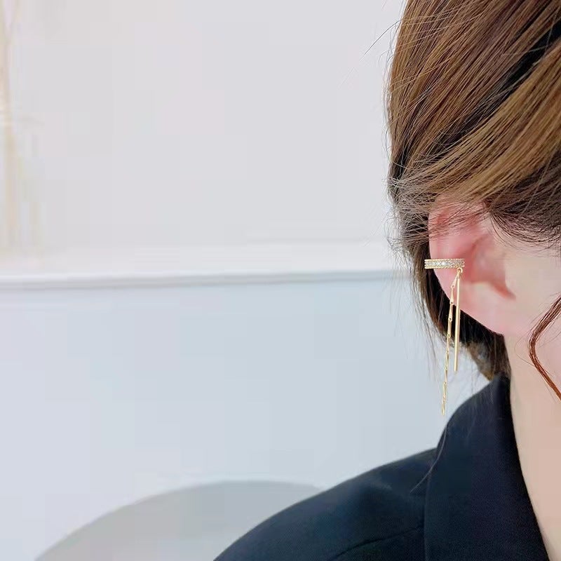 SHINY DIAMOND EARCUFF - STAY FANCY