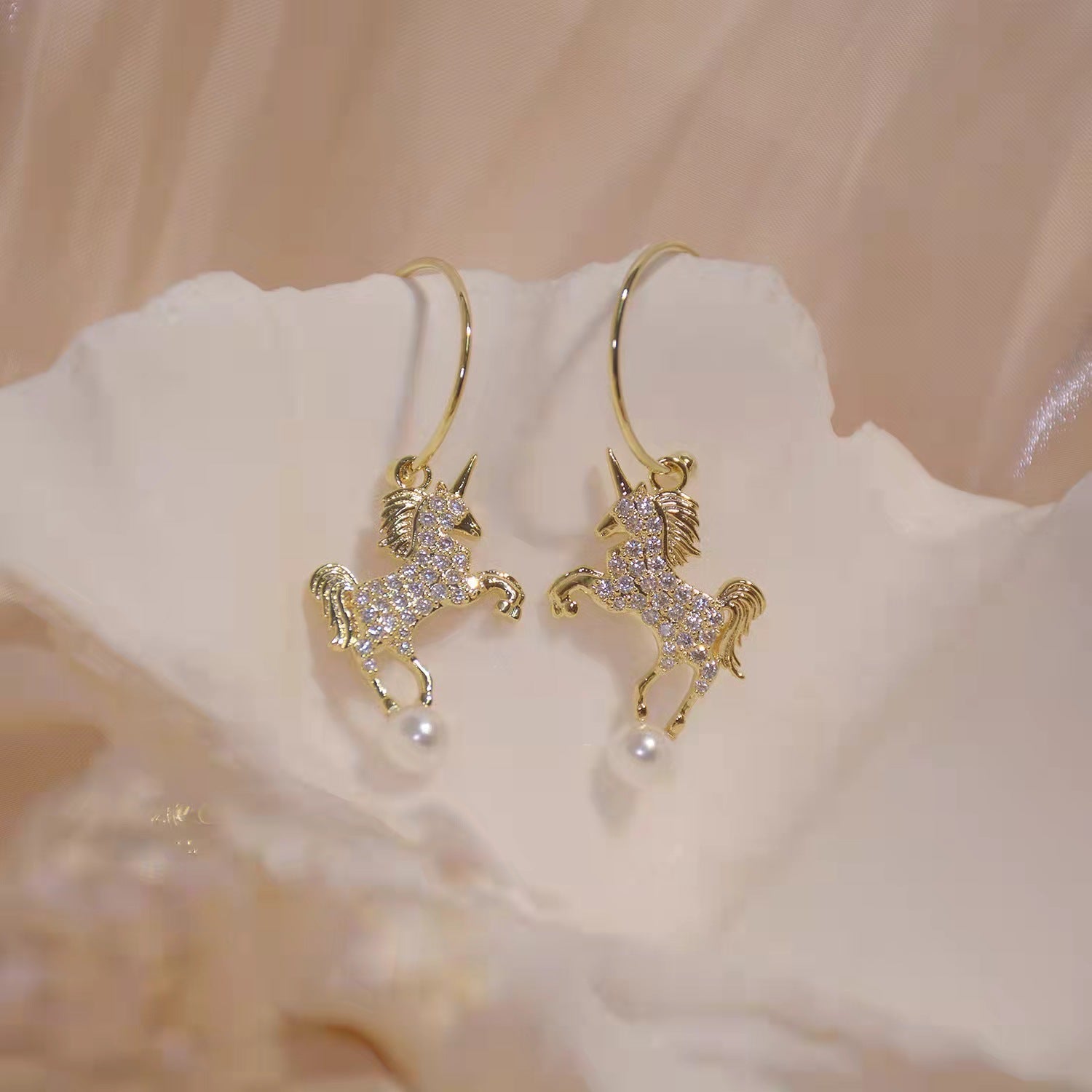 SHINY UNICORN HOOP - STAY FANCY