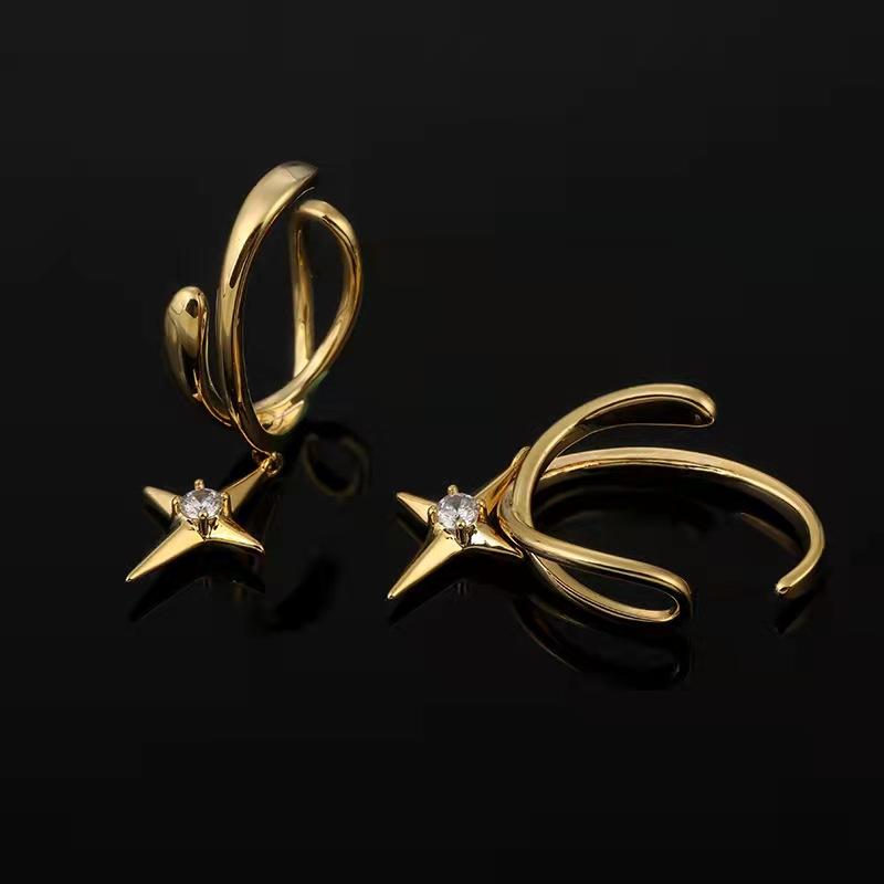 SHOOTING STAR EAR CUFF - STAY FANCY