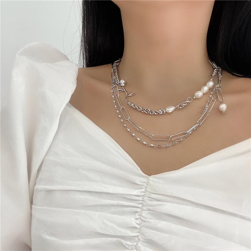 SILVER ROSE NECKLACE - STAY FANCY
