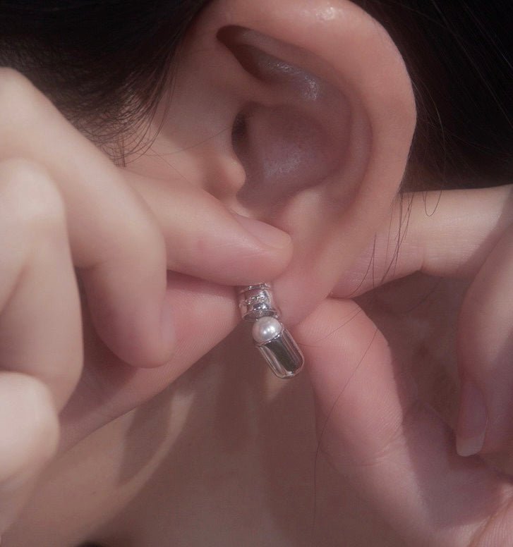 SLEEPING PILLS EARRINGS(925 sterling silver) - STAY FANCY