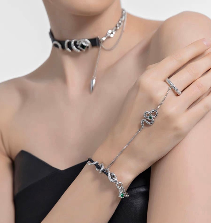 SLYTHERIN CHOCKER - STAY FANCY