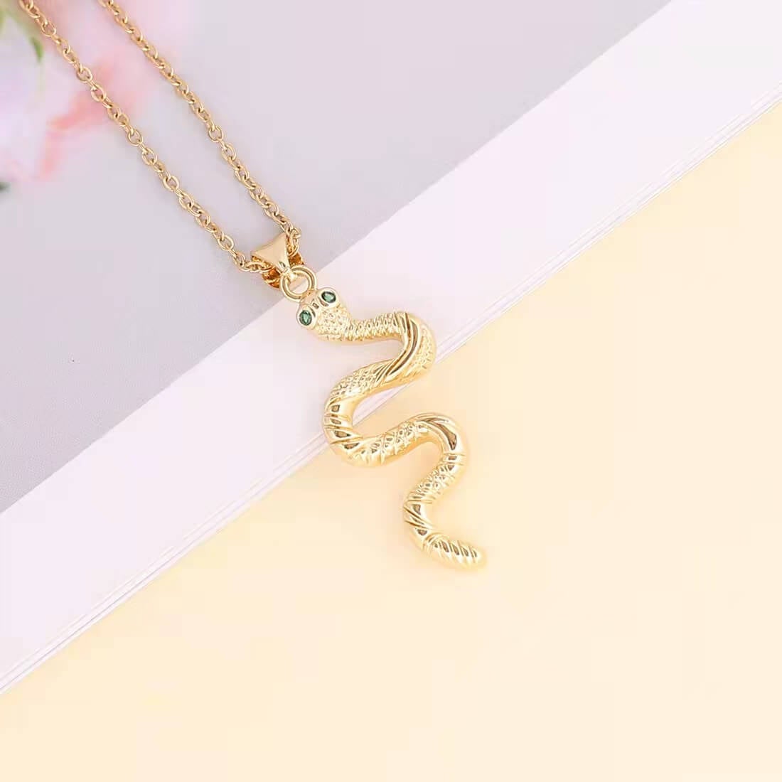 SNAKE CHARM NECKLACE - STAY FANCY