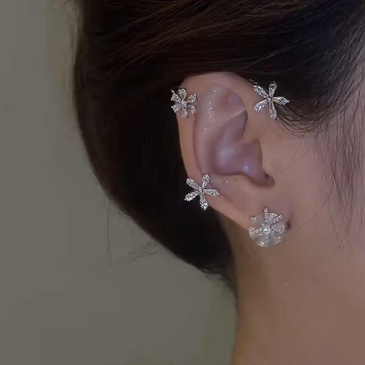 SPIN FLOWER EAR CUFF - STAY FANCY