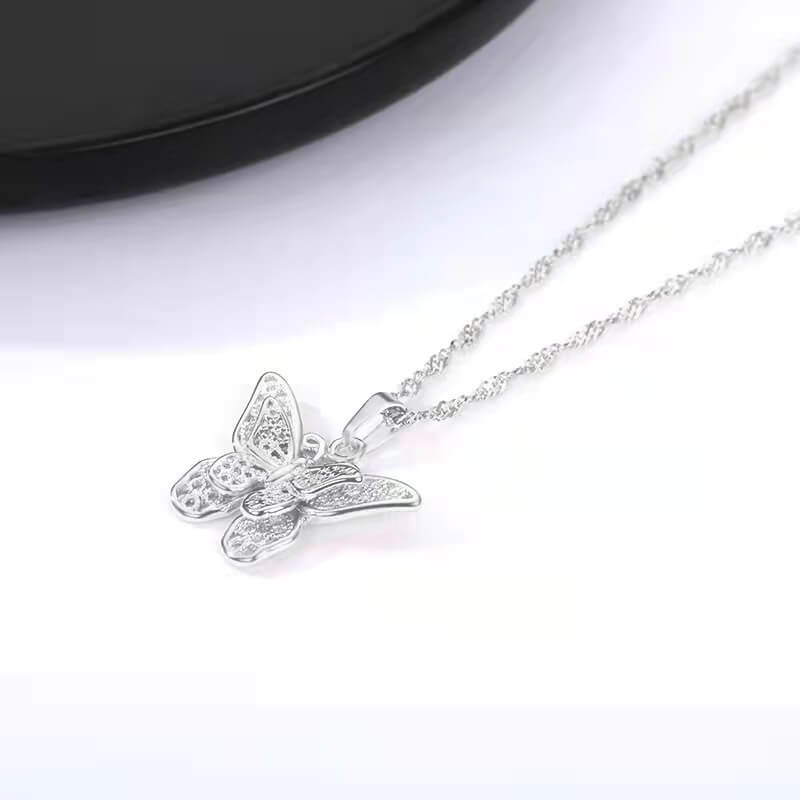 STAINLESS BUTTERFLY NECKLACE - STAY FANCY