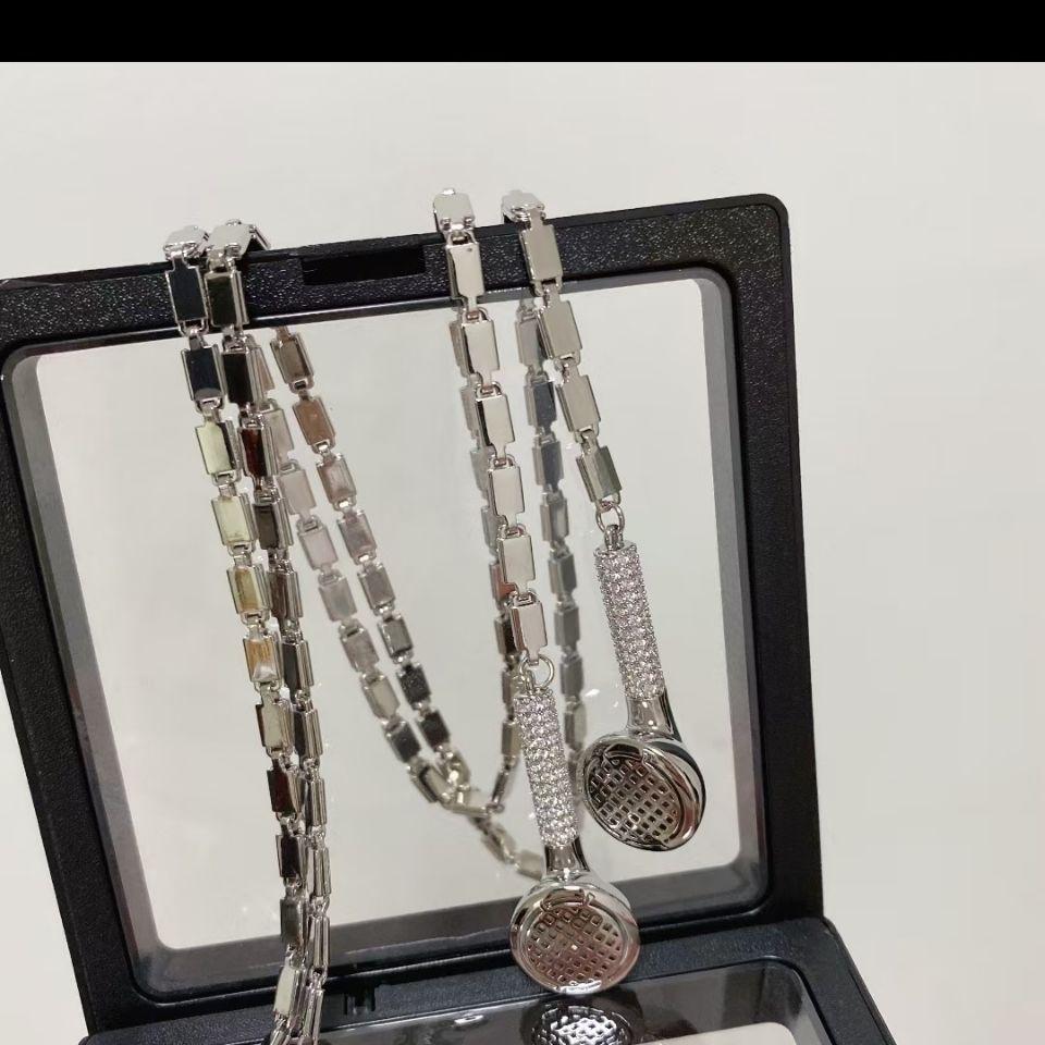 STAINLESS EARPHONE NECKLACE - STAY FANCY