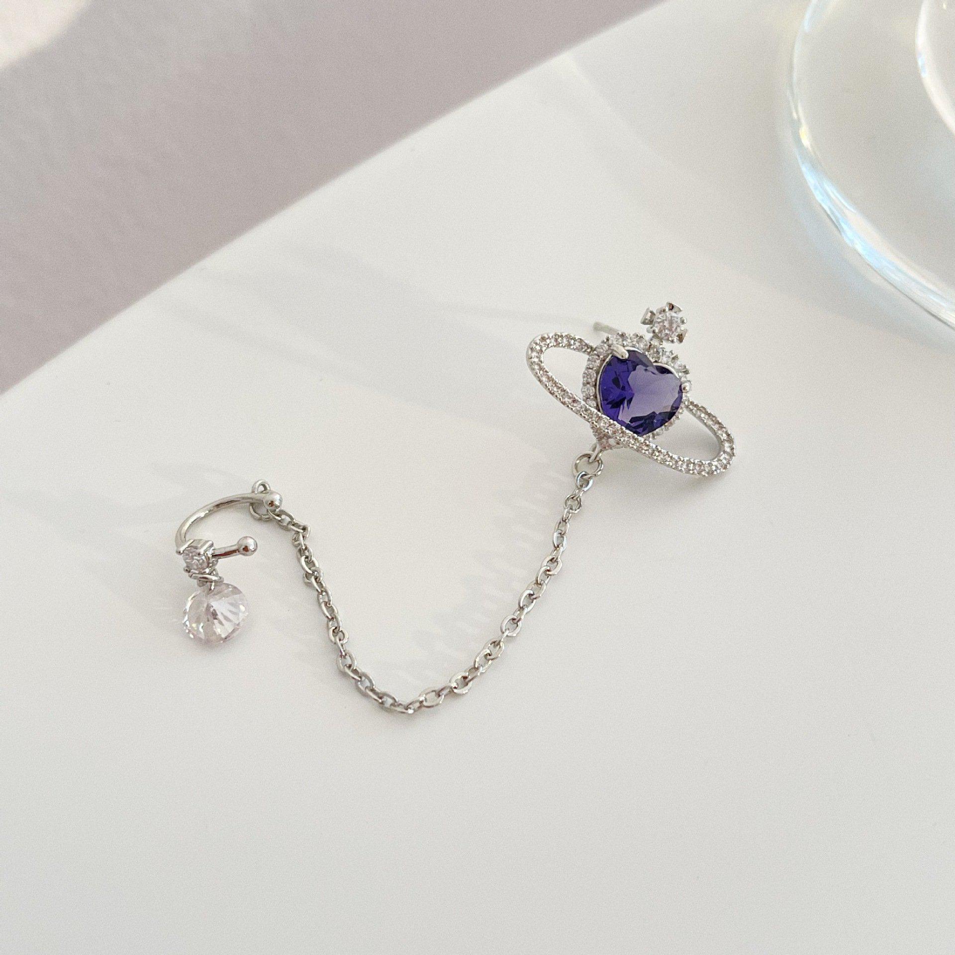 UNIVERSAL CHAIN EAR CUFF - STAY FANCY